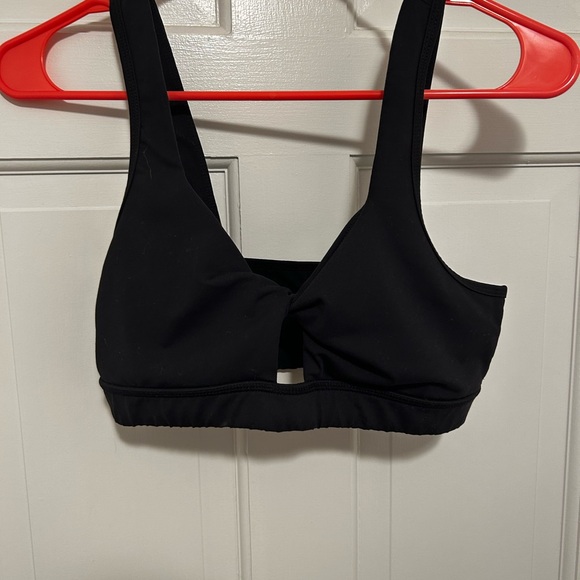 CJLA Twist Front Sports Bra - Picture 3 of 4